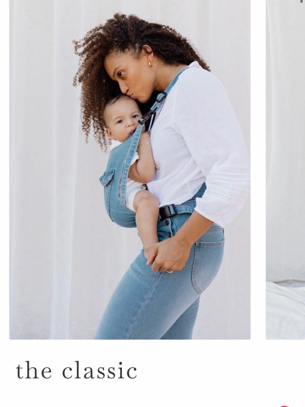 The Classic Straight Leg Jeans - Light Blue